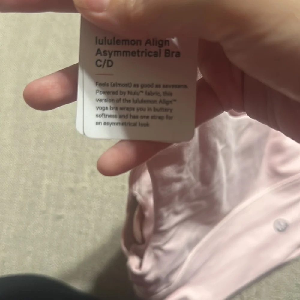 Lululemon Bra C/D - Picture 5 of 6